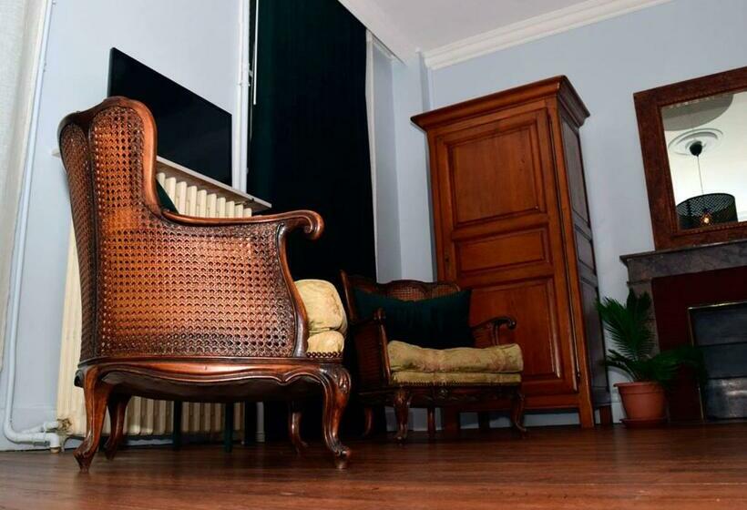 Номер Стандарт, Chambres D Hôtes Coté Halles