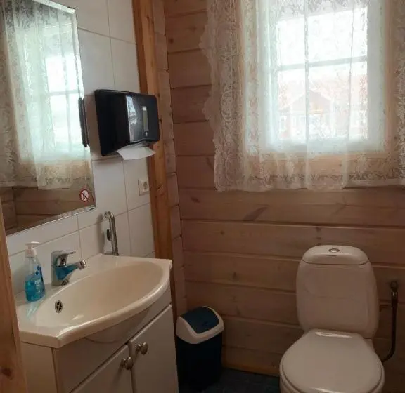 バスルーム共有のシングルスタンダード, Hostel Lomakivi