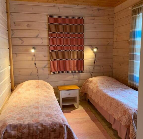 标准单人间共用浴室, Hostel Lomakivi