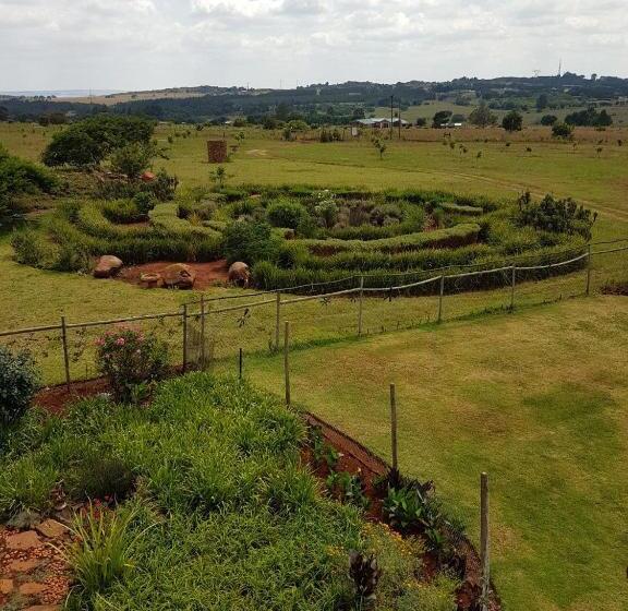 Номер Deluxe, Myaula