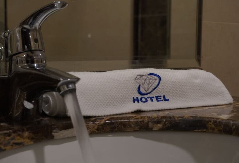 غرفة قياسية, Crystal Blue