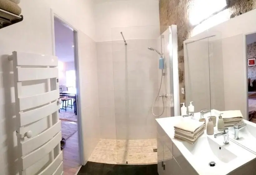 スイート, Aumes Sweet Home Chambre D Hôtes