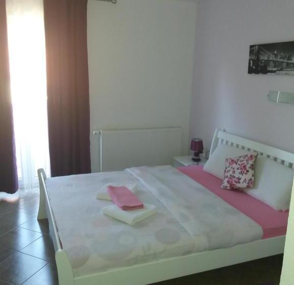 バルコニー付きスタンダードルーム, Guest House Mačić