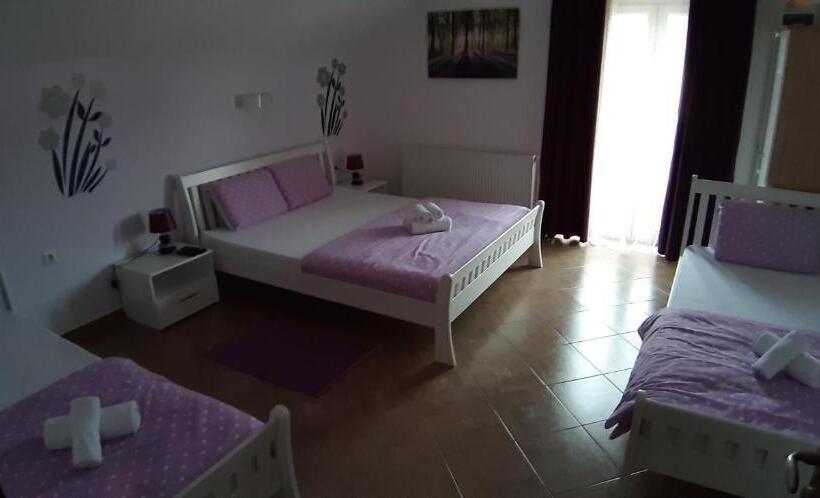 １ベッドルームアパートメント, Guest House Mačić