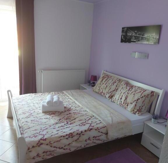 バルコニー付きスタンダードルーム, Guest House Mačić