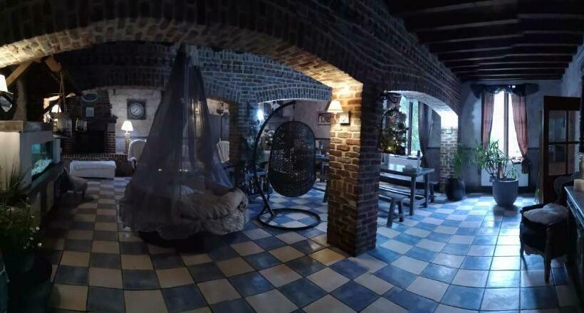 디럭스 룸, O'claire