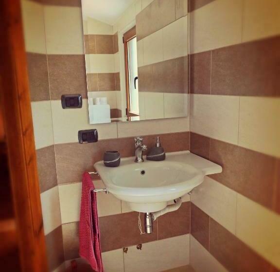 غرفة قياسية رباعية, Casale Del Sole