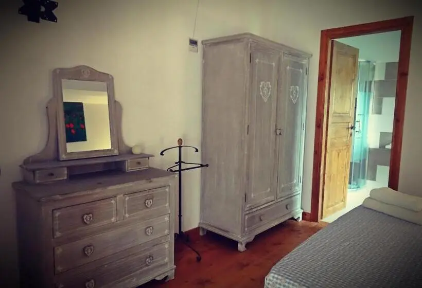 スタンダードインサイドビュールーム, Casale Del Sole