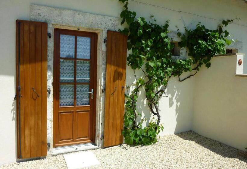 מיטת קינג בסוויטה, La Vieille Gorce