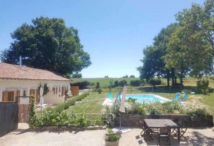 Люкс Кровать Кинг, La Vieille Gorce