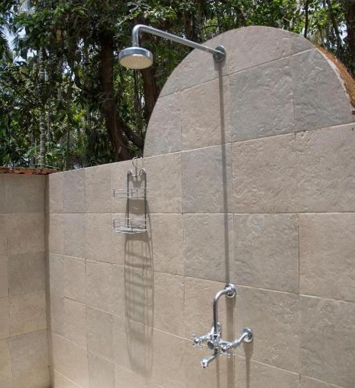 בית, חדר שינה 1, Dudhsagar Plantation