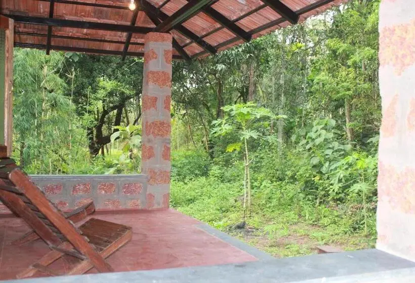Bungalow Deluxe, Dudhsagar Plantation
