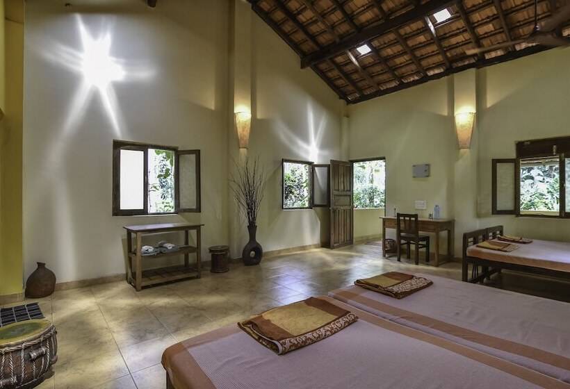 בית, חדר שינה 1, Dudhsagar Plantation