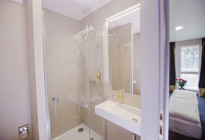 舒适型房间, Jezerka