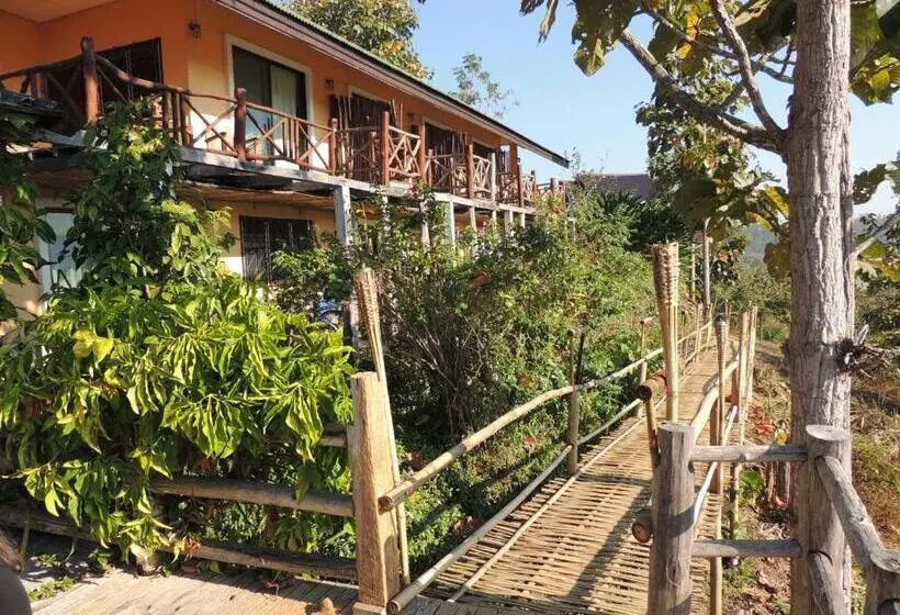 エコノミールーム, Khunyuam Resort