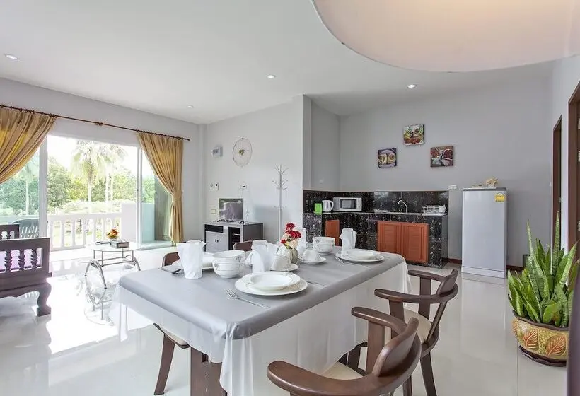 スイート, Maikhao Beach Residence