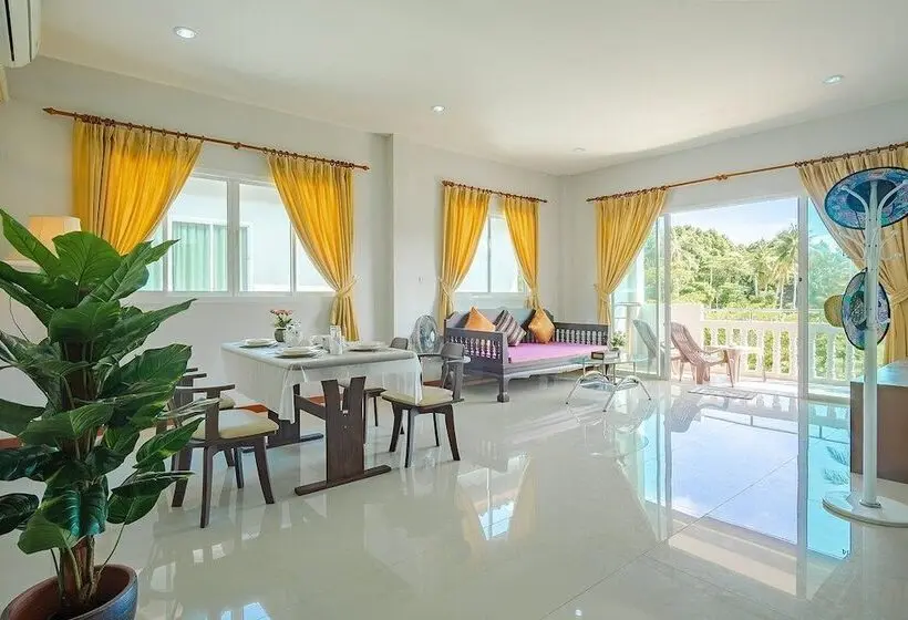 スイート, Maikhao Beach Residence