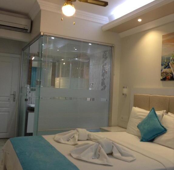 חדר קומפורט עם נוף לים, Mola