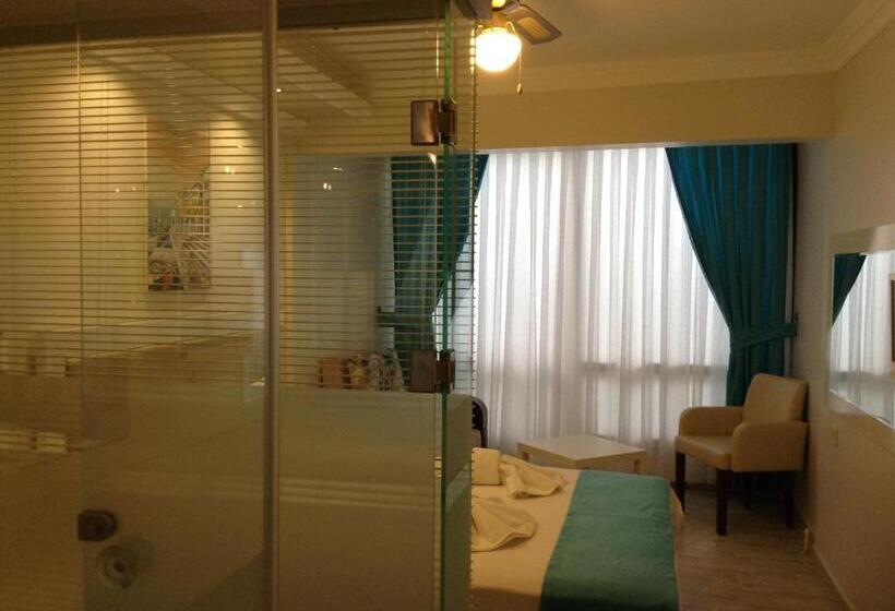 חדר קומפורט עם נוף לים, Mola