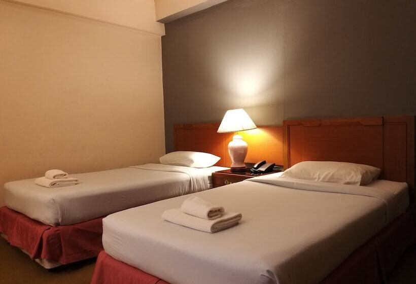 Номер Deluxe, Songphanburi