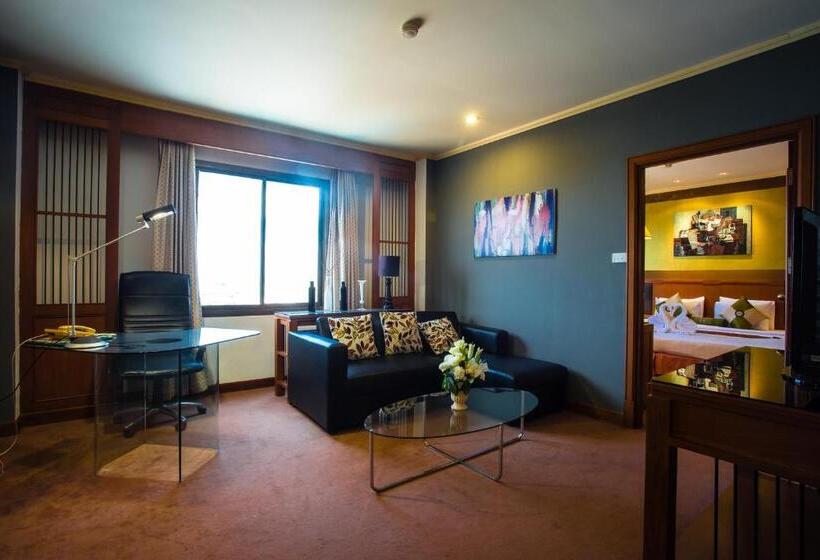 Люкс, Songphanburi