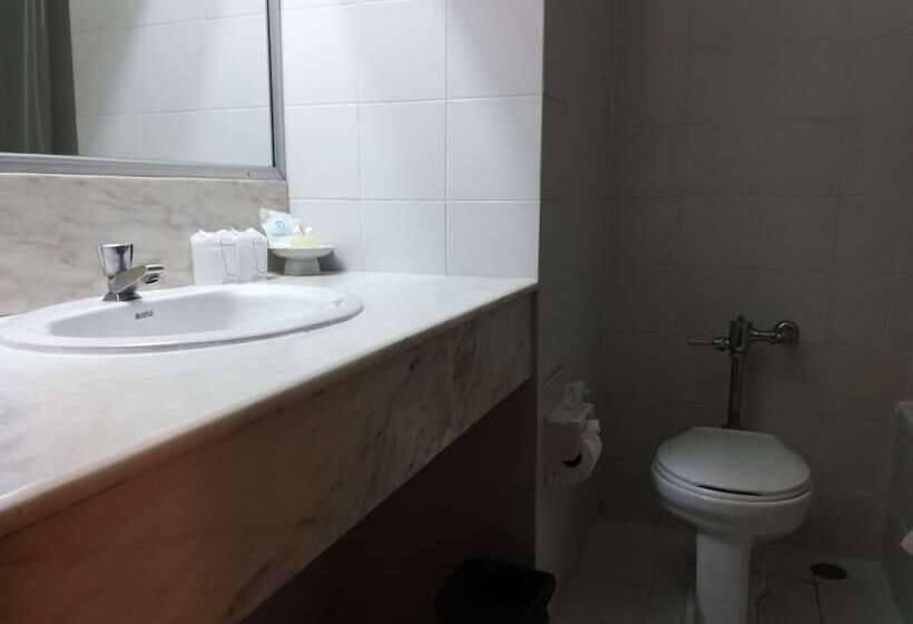 Номер Стандарт, Songphanburi