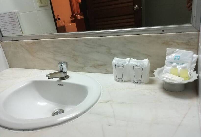 Номер Стандарт, Songphanburi