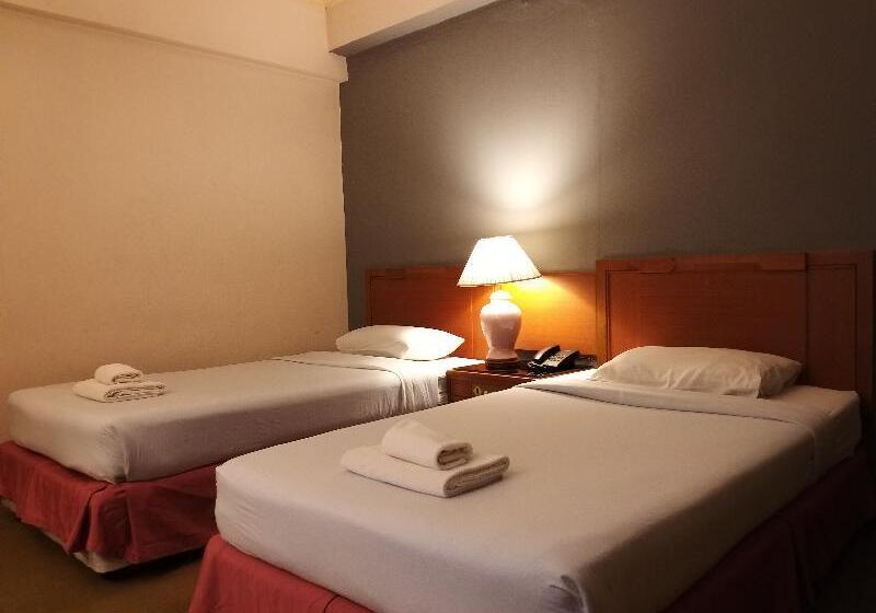 Номер Deluxe, Songphanburi