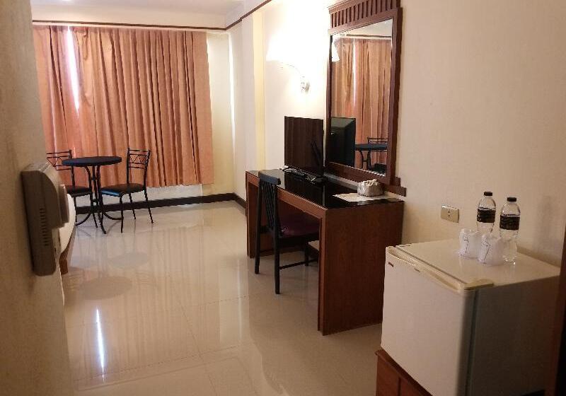 Номер Стандарт, Songphanburi