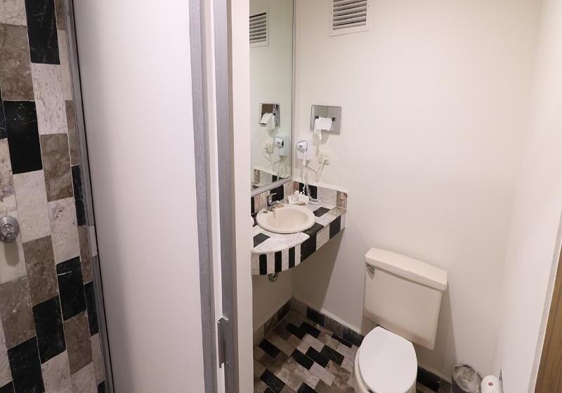 Люкс, Songphanburi