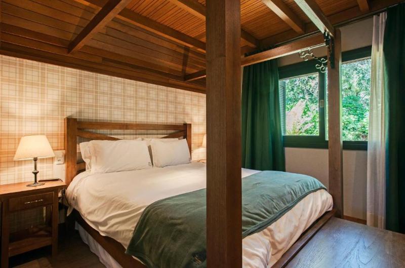 Номер Deluxe, Songphanburi