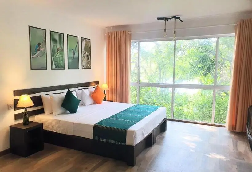 デラックストリプルルーム, The Backwaters Lodge