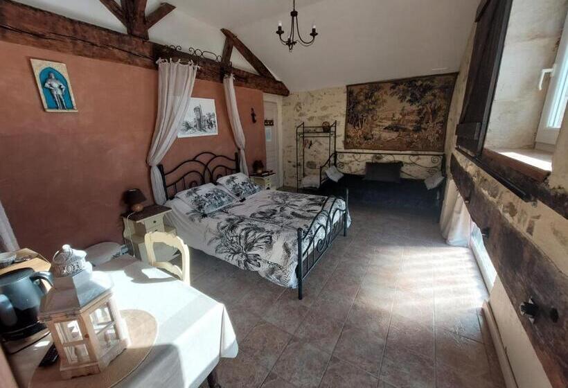 Номер Стандарт Трехместный, Domaine De La Lucarliere