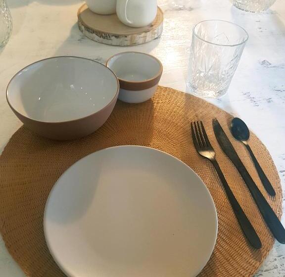 غرفة عائلية حمام مشترك, Peyo Et Foodie