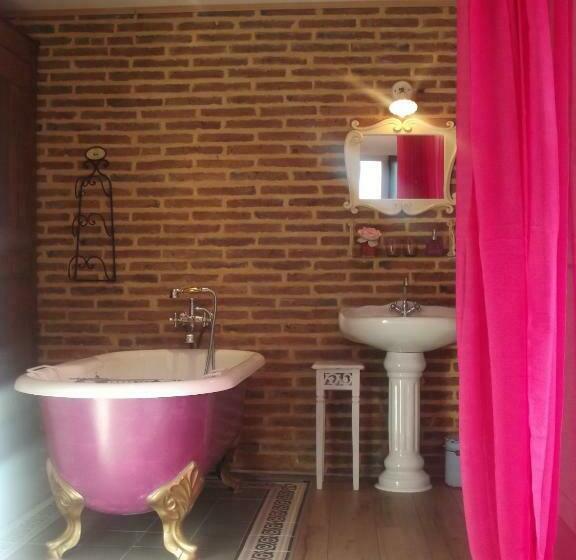 Четырехместный Номер Стандарт, La Chaussee D Olivet En Mayenne