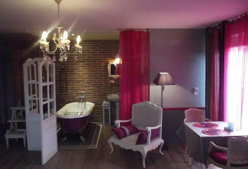 Четырехместный Номер Стандарт, La Chaussee D Olivet En Mayenne