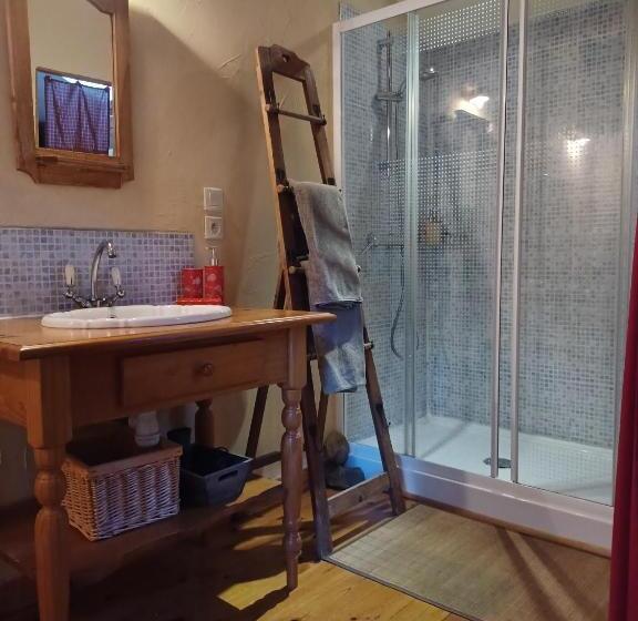 Номер Basic, La Chaussee D Olivet En Mayenne