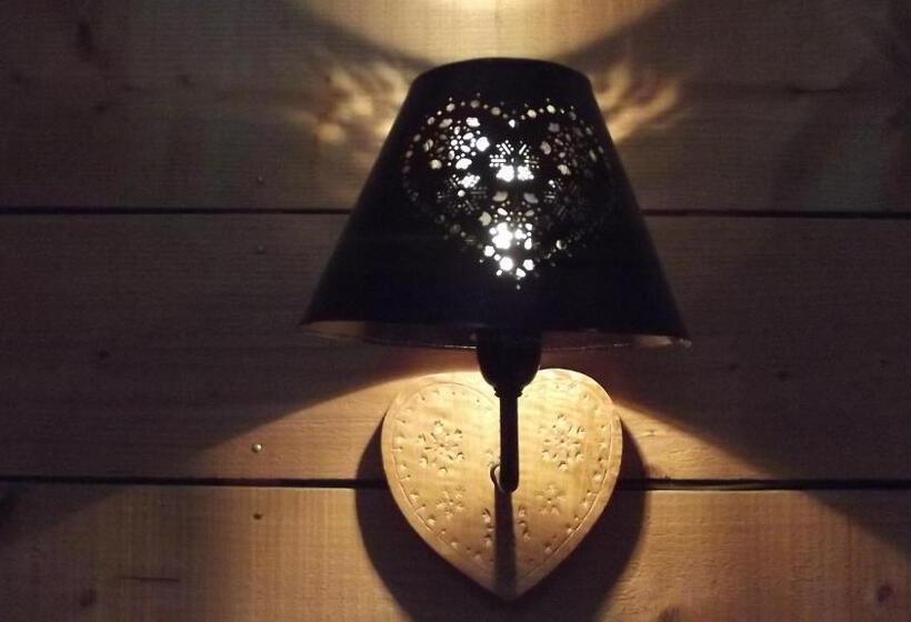 Номер Basic, La Chaussee D Olivet En Mayenne