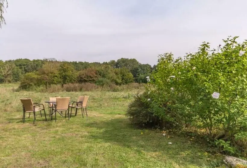 ガーデンビュースタンダードルーム, Le Moulin De La Côte Chambre D Hôtes