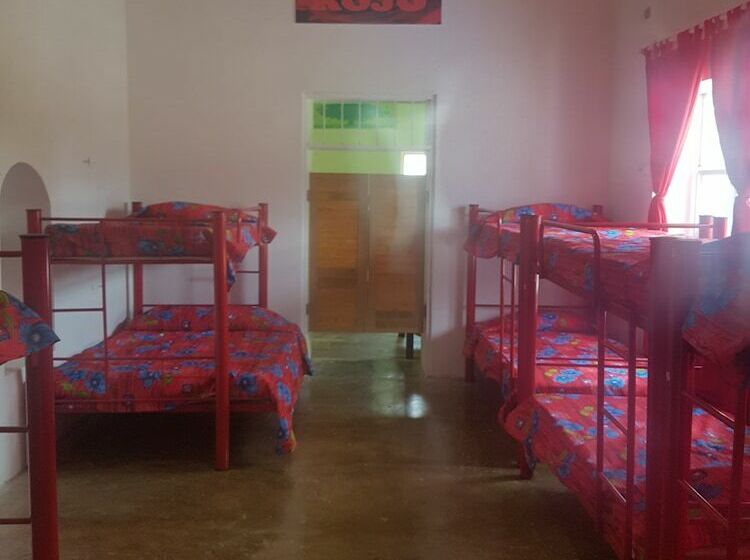 スタンダードルーム, Hostal Bustamante   Hostel