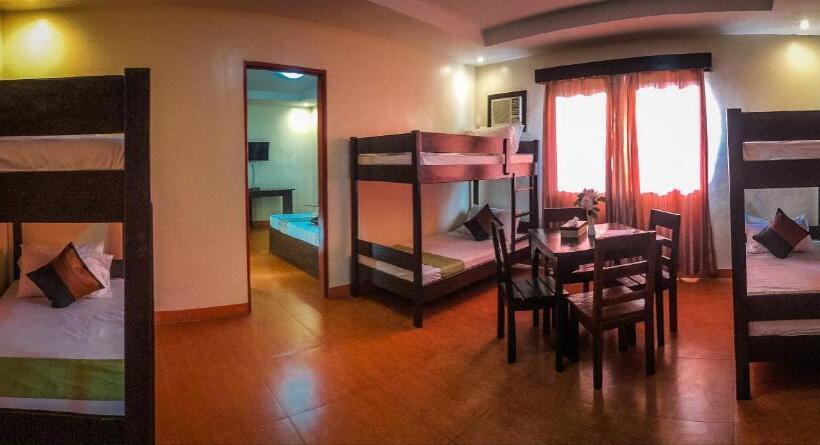 家庭间, Klir Waterpark Resort And Hotels