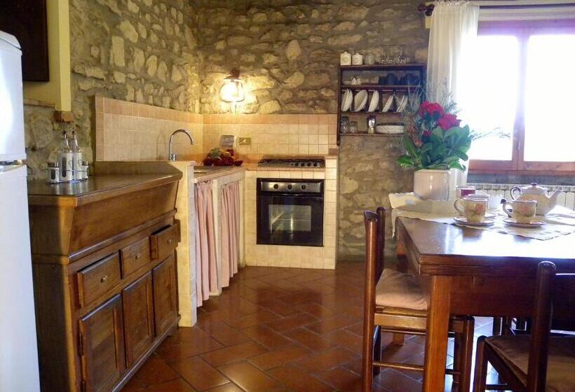 Вилла с 1 спальней и бассейном, Agriturismo Il Gufo