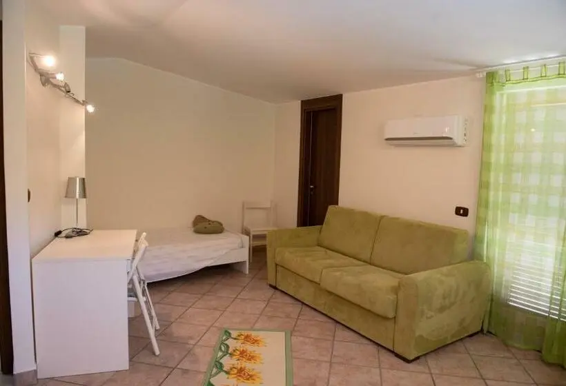 スタンダード４人部屋, Villa Cerasiello