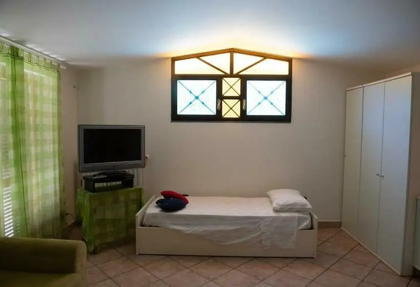 スタンダード４人部屋, Villa Cerasiello