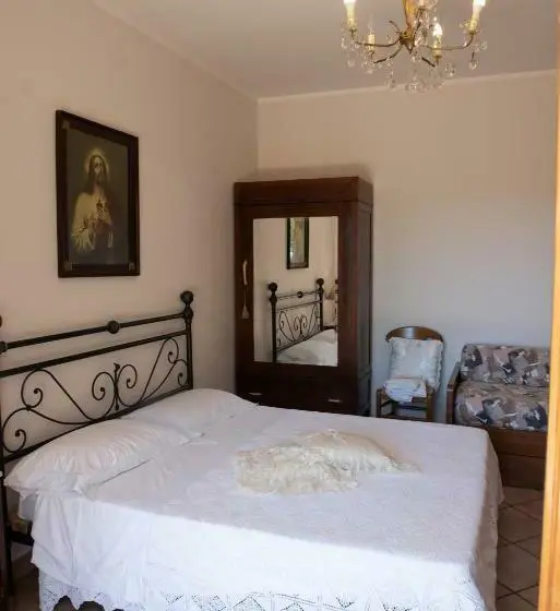 バルコニー付きスタンダードトリプルルーム, Villa Cerasiello