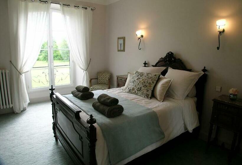 标准间, Château Du Bourbet