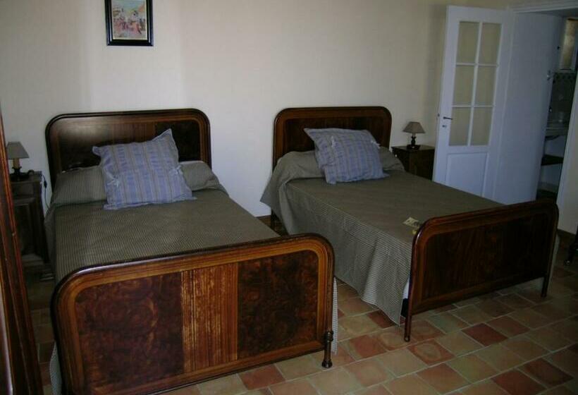 스탠다드 룸 가든 전망, Domaine Les Galards