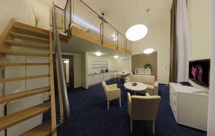 דירת דופלקס בת חדר שינה 1, Esmarin Wellness