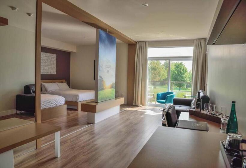 스탠다드 룸, La Cache Du Golf