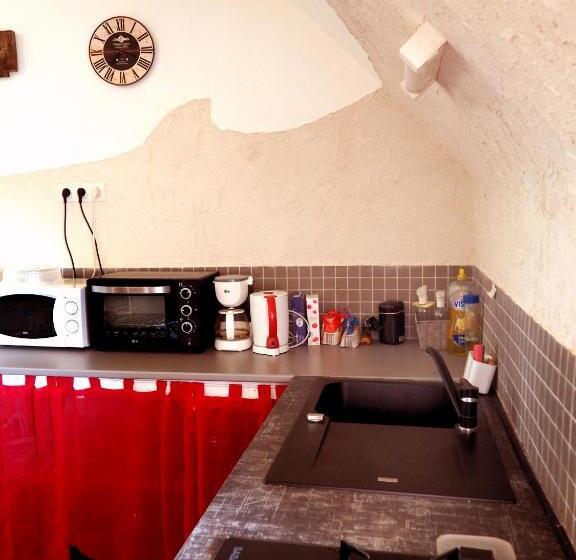 شقة غرفة واحدة, Les Gîtes Du Couvent Alternatif